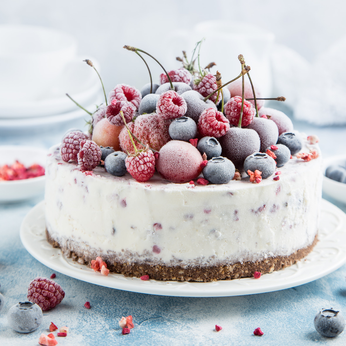 Berry Delicious Christmas Ice Cream Cake