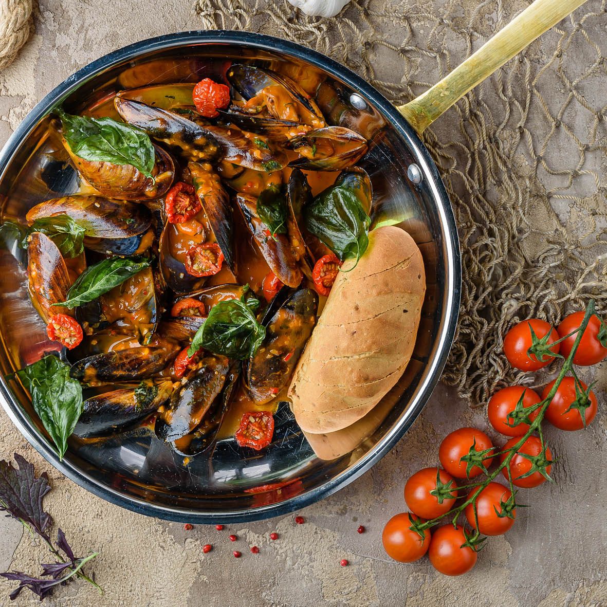 Tasmanian Mussels with Tomato, Fennel and Basil.jpg