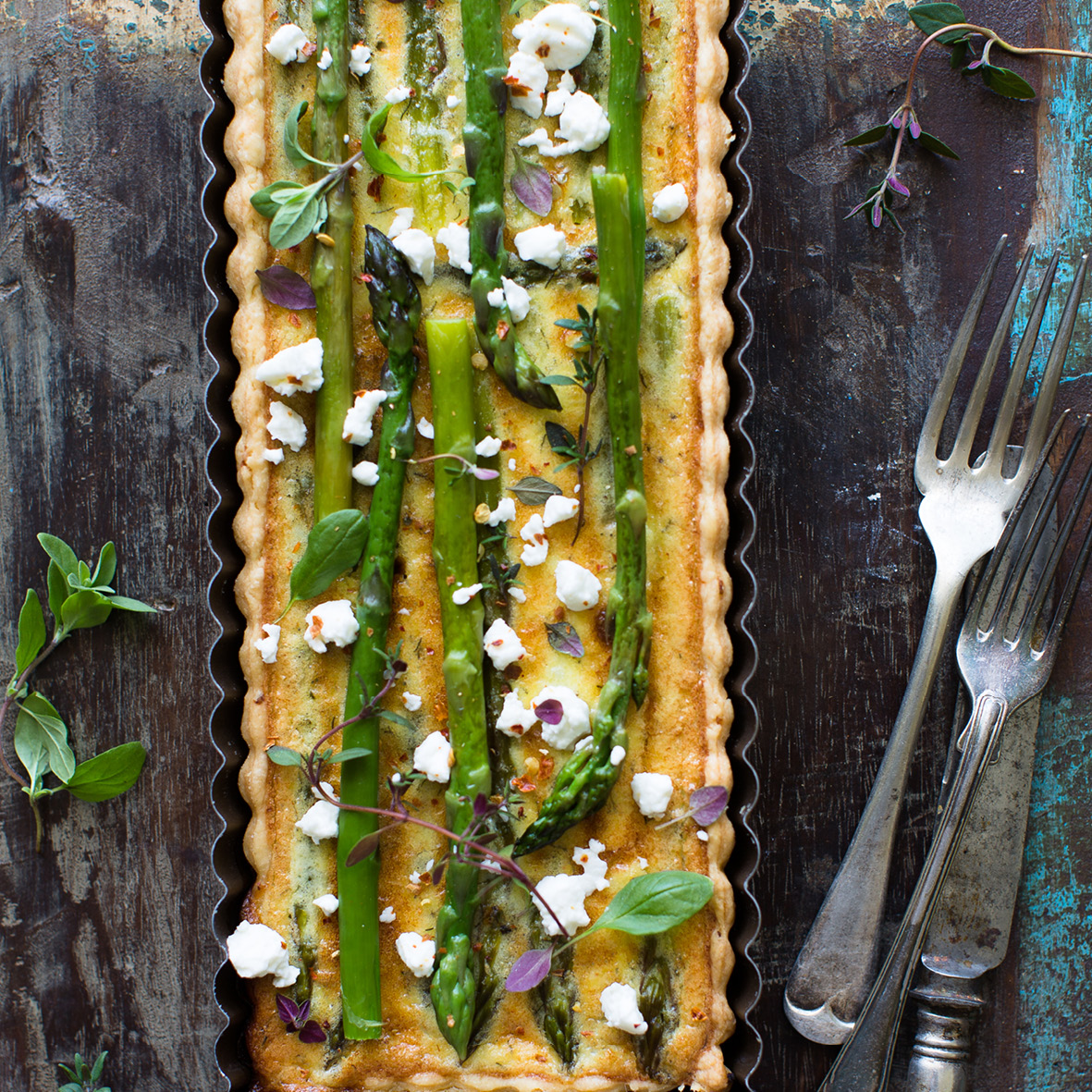 Asparagus tart with crumbled feta and walnuts