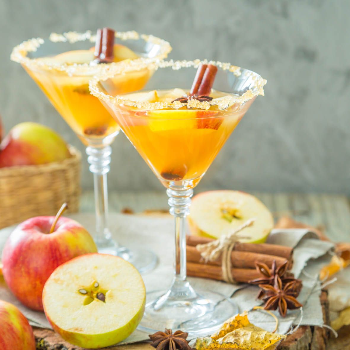 Peach Cinnamon Cocktail.jpg