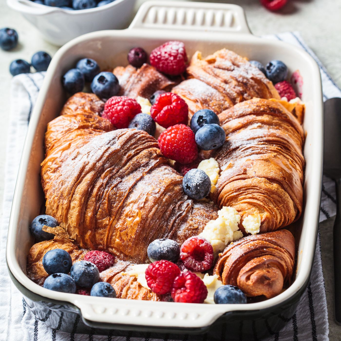 french croissant breakfast