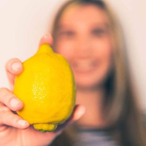 How to get fresh lemon juice with no mess … kitchen helper.jpg