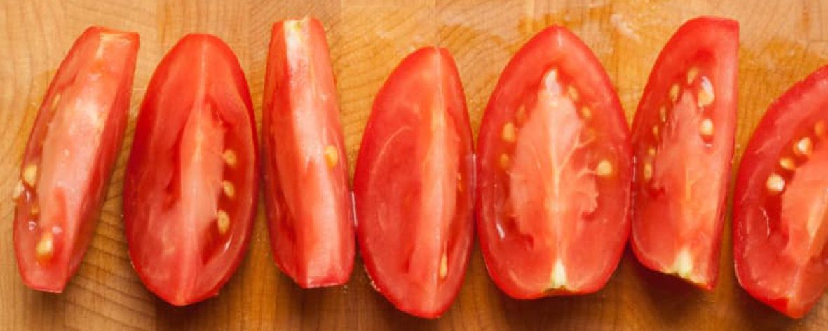 How to Cut Tomatoes in Wedges 