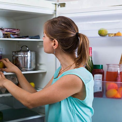 How to get rid of smells in your fridge … kitchen helper.jpg