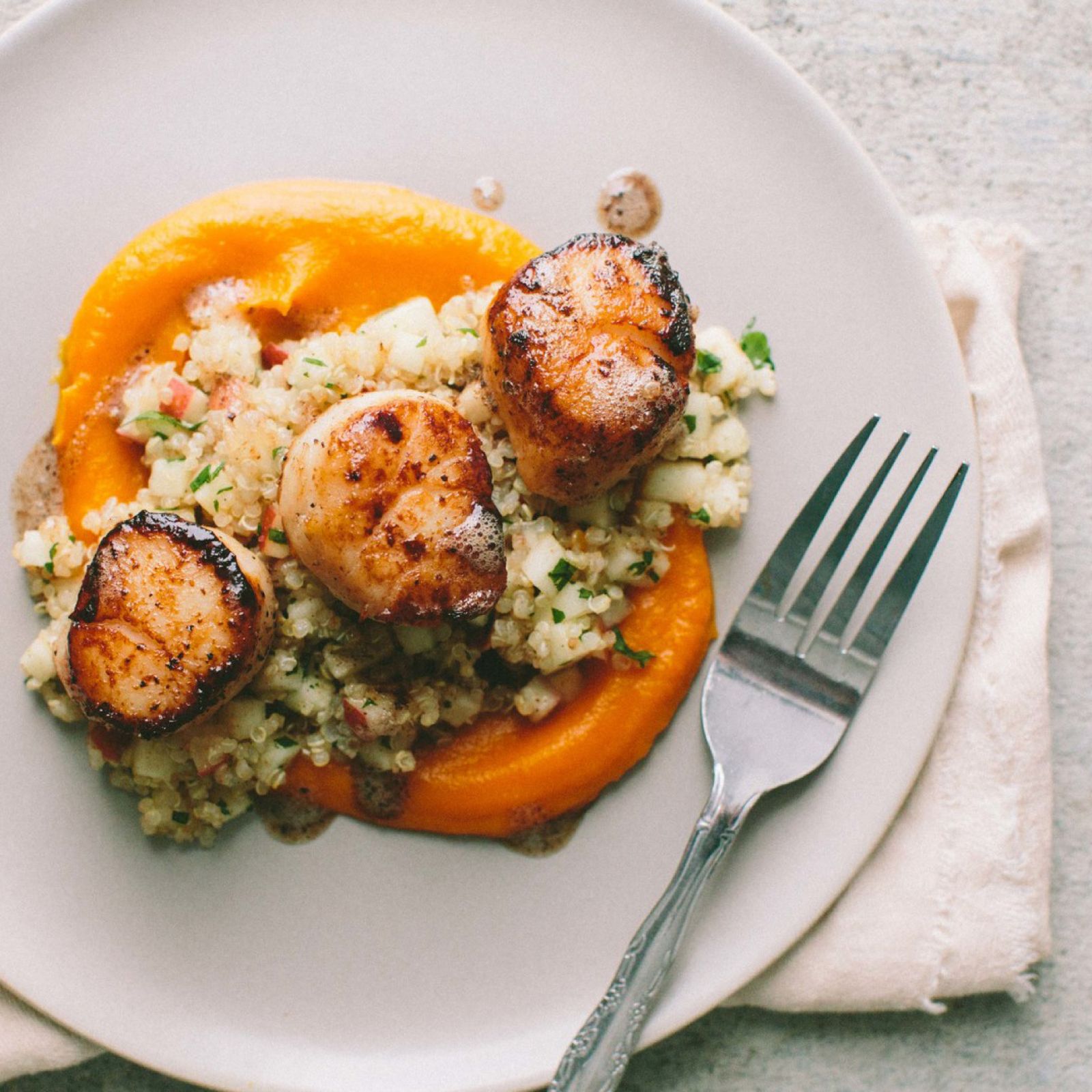 scallops with quinoa.jpg