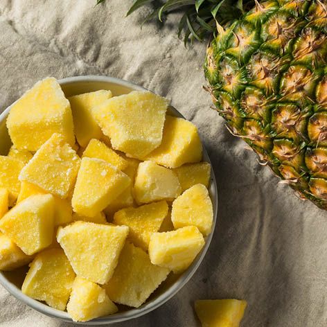 How to freeze fresh pineapple … kitchen helper.jpg