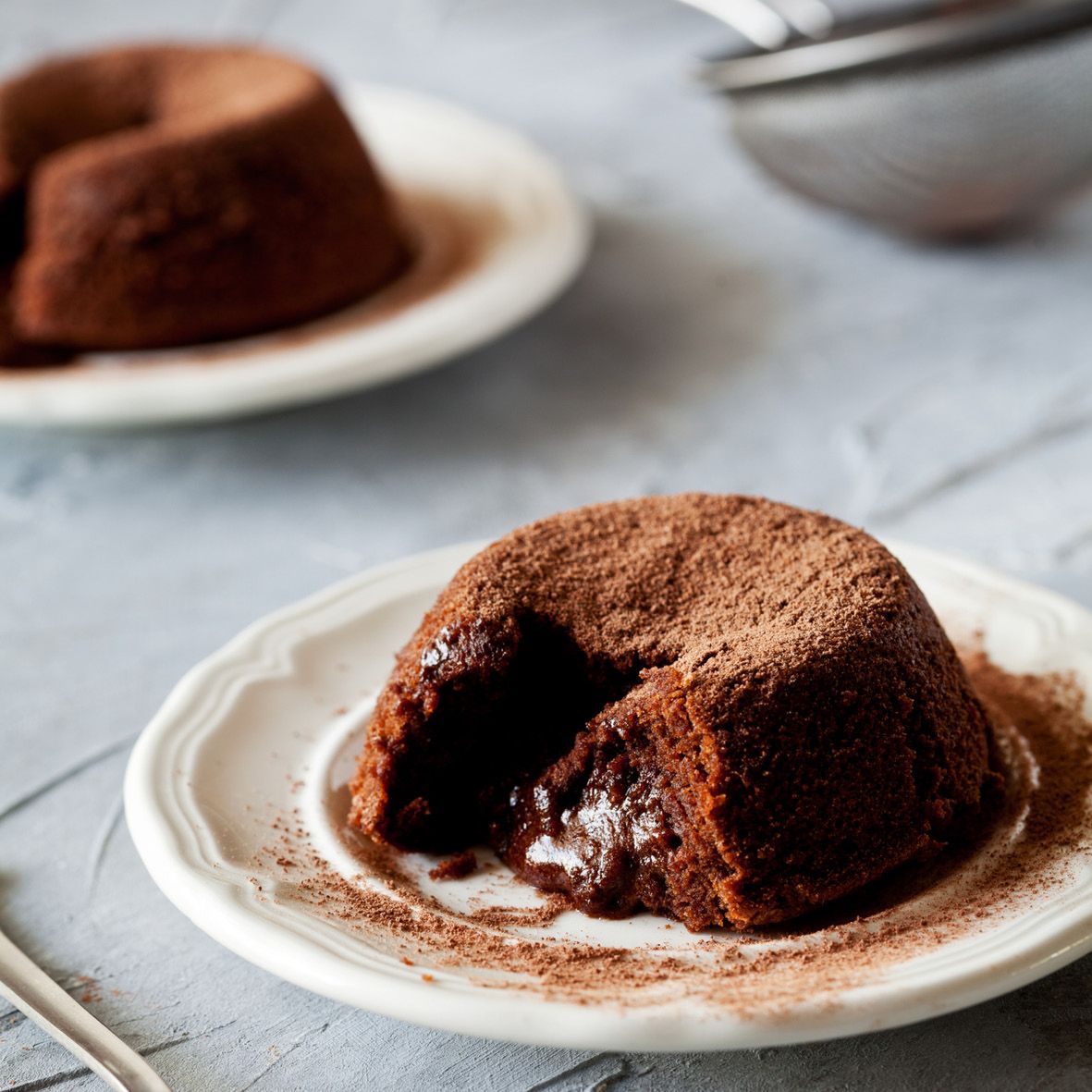 Molten chocolate lava cakes.jpg