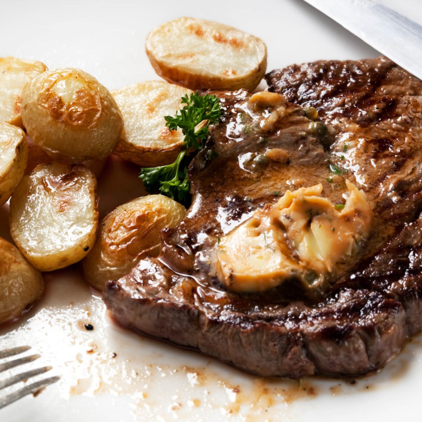 How to...Cook a scotch fillet steak like a chef.jpg
